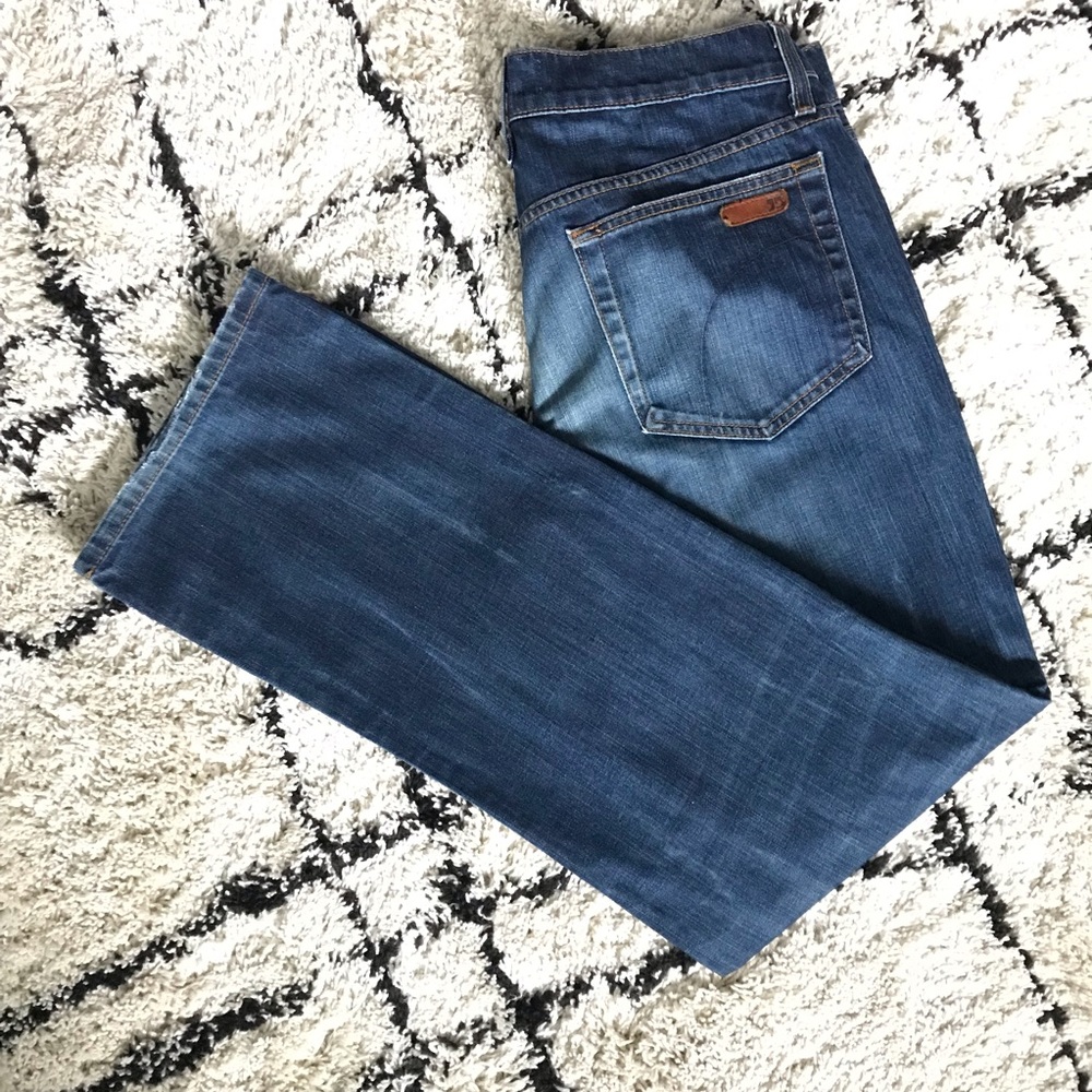 Mens size 32x32: Joe’s Straight Jeans